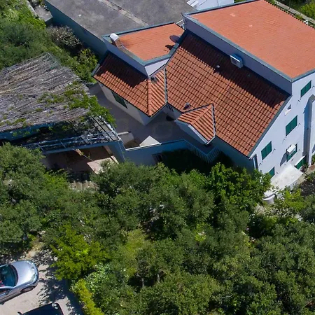 Crvenko Apartment Podgora (Split-Dalmatia)